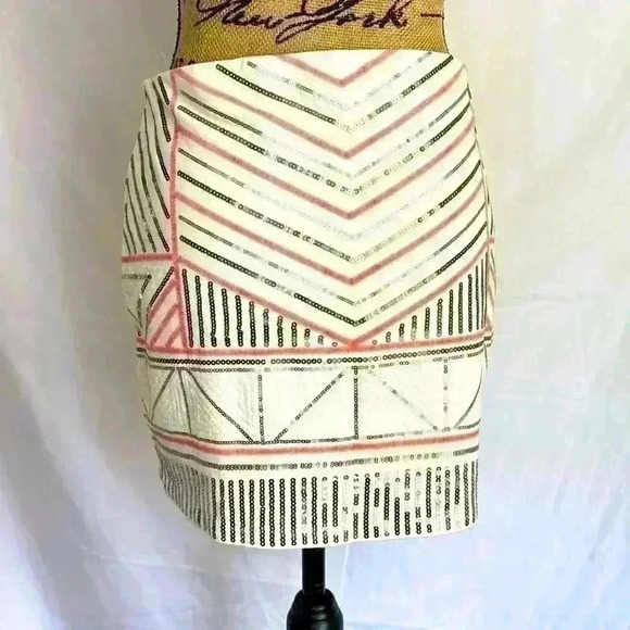 Express Sequence skirt - Picture 4 of 5